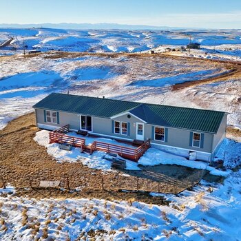 Thumbnail of mobile home