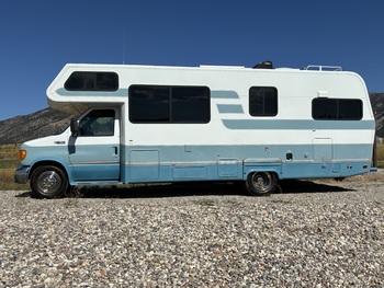 Thumbnail of RV