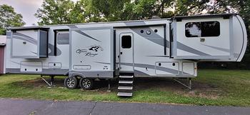 Thumbnail of RV