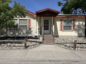 Thumbnail of mobile home