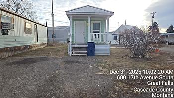 Thumbnail of mobile home