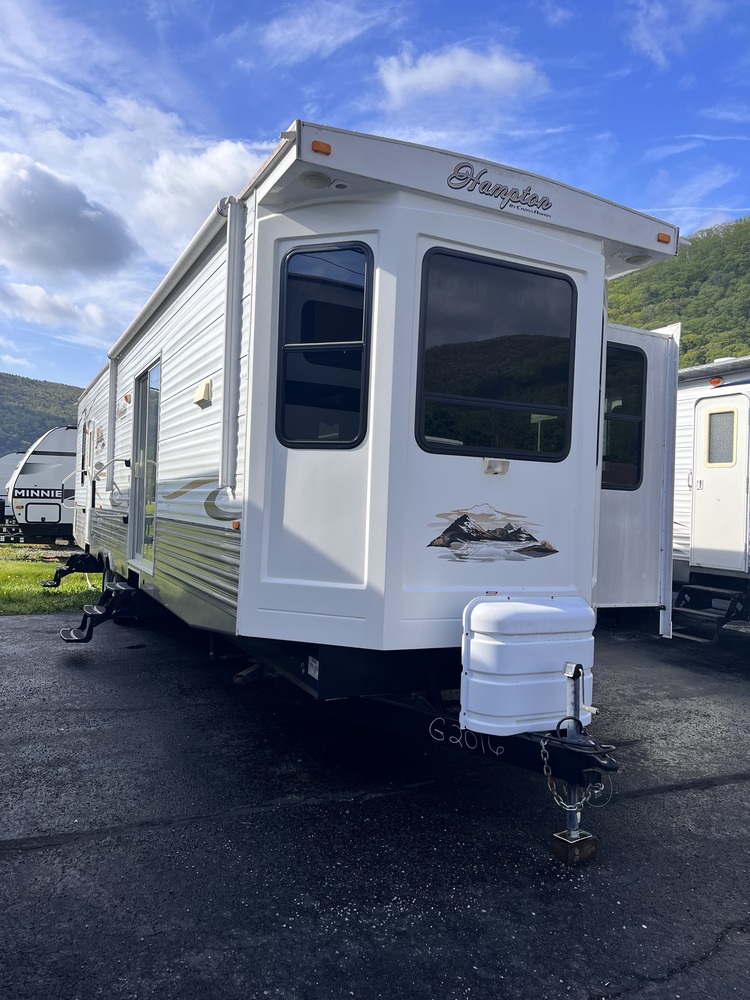 Photo of Rv
