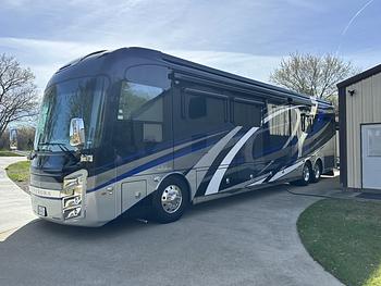 Thumbnail of RV