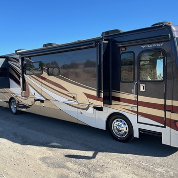 Thumbnail of RV
