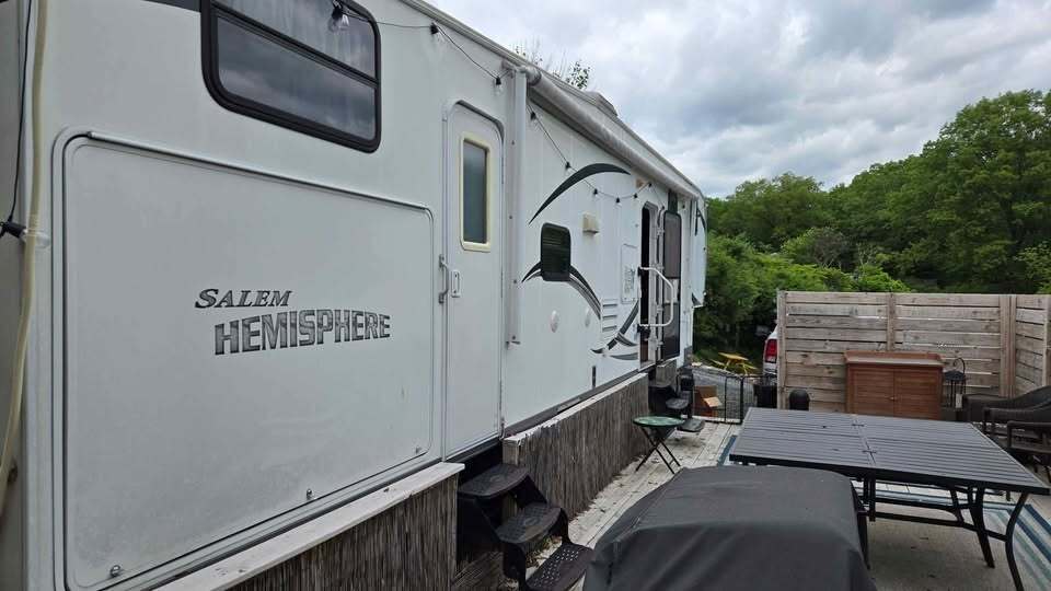 Photo of Rv