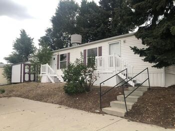 Thumbnail of mobile home