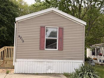 Thumbnail of mobile home