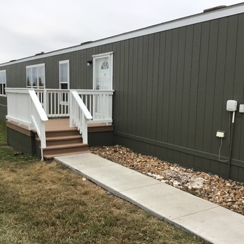 Thumbnail of mobile home