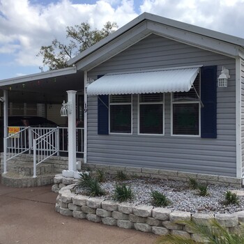 Thumbnail of mobile home