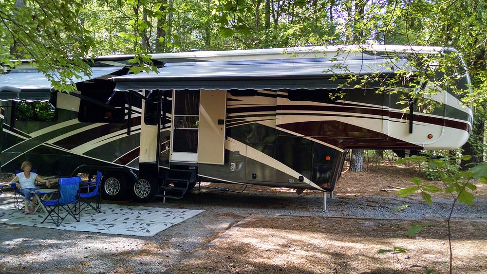Photo of Rv