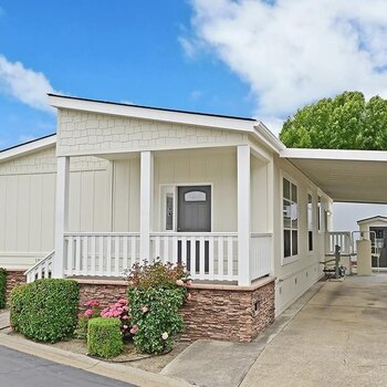 Thumbnail of mobile home