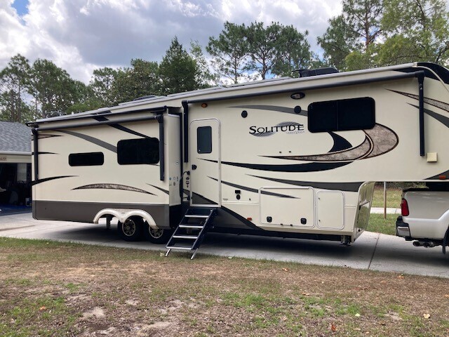 Photo of Rv