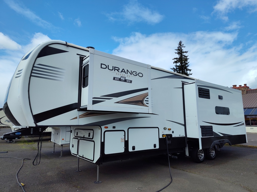 Photo of Rv