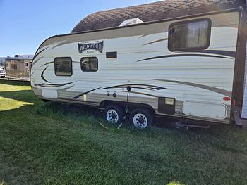 Thumbnail of RV