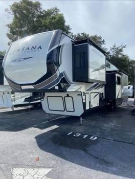 Thumbnail of RV