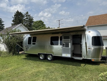 Thumbnail of RV