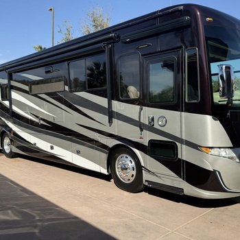 Thumbnail of RV