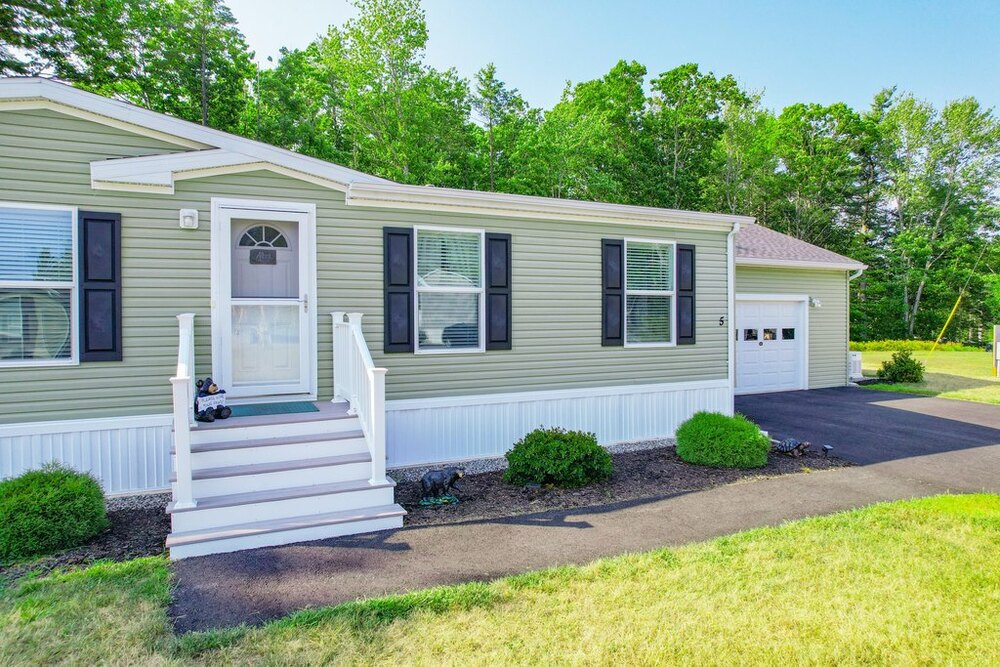 Photo of Mobile Home