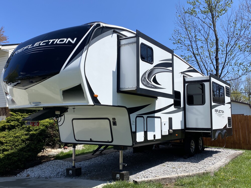 Photo of Rv