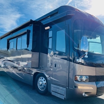 Thumbnail of RV