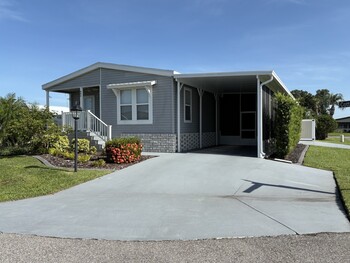 Thumbnail of mobile home