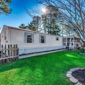 Thumbnail of mobile home