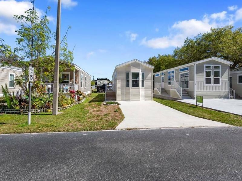 Photo of Mobile Home