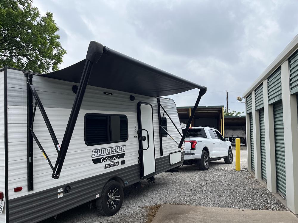 Photo of Rv