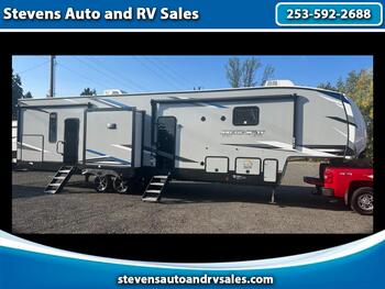 Thumbnail of RV