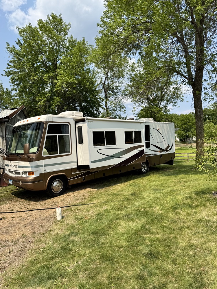 Photo of Rv