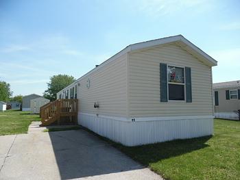 Thumbnail of mobile home