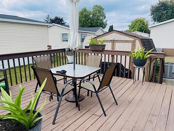 Thumbnail of mobile home