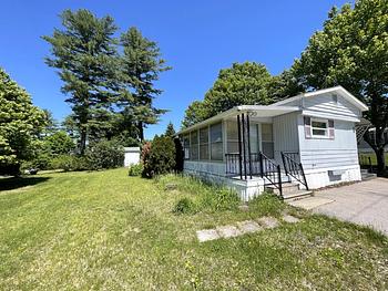 Thumbnail of mobile home