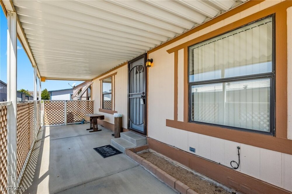 Photo of Mobile Home