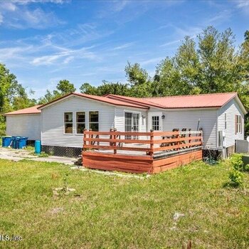 Thumbnail of mobile home