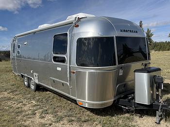 Thumbnail of RV