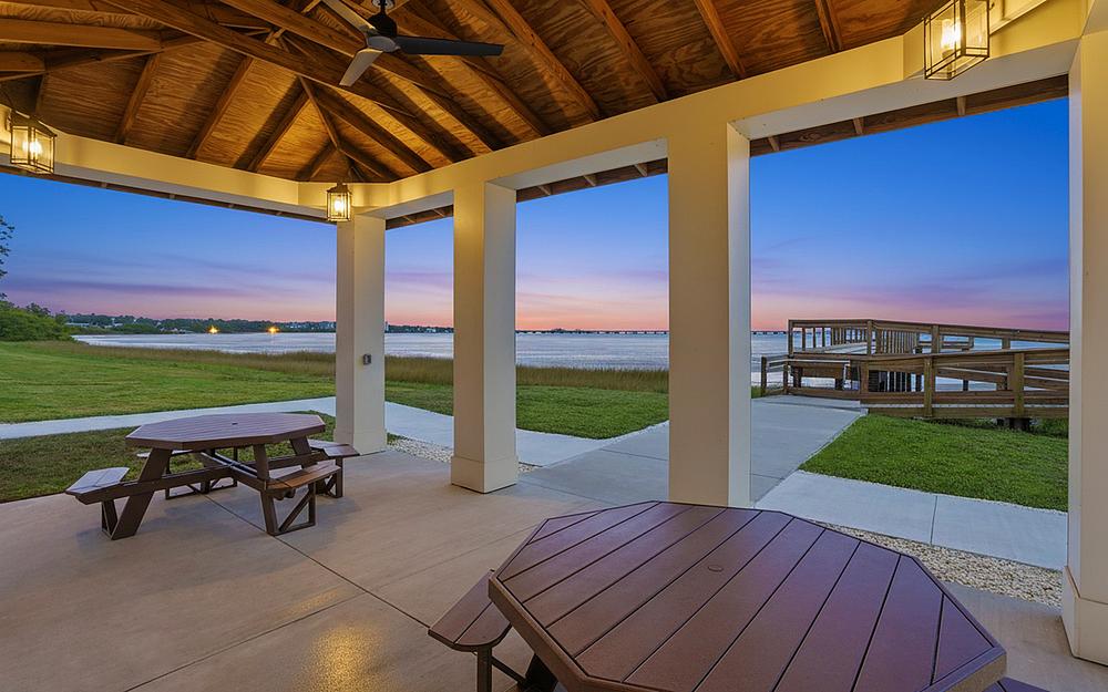 245 Amenities  10 twilight EDIT