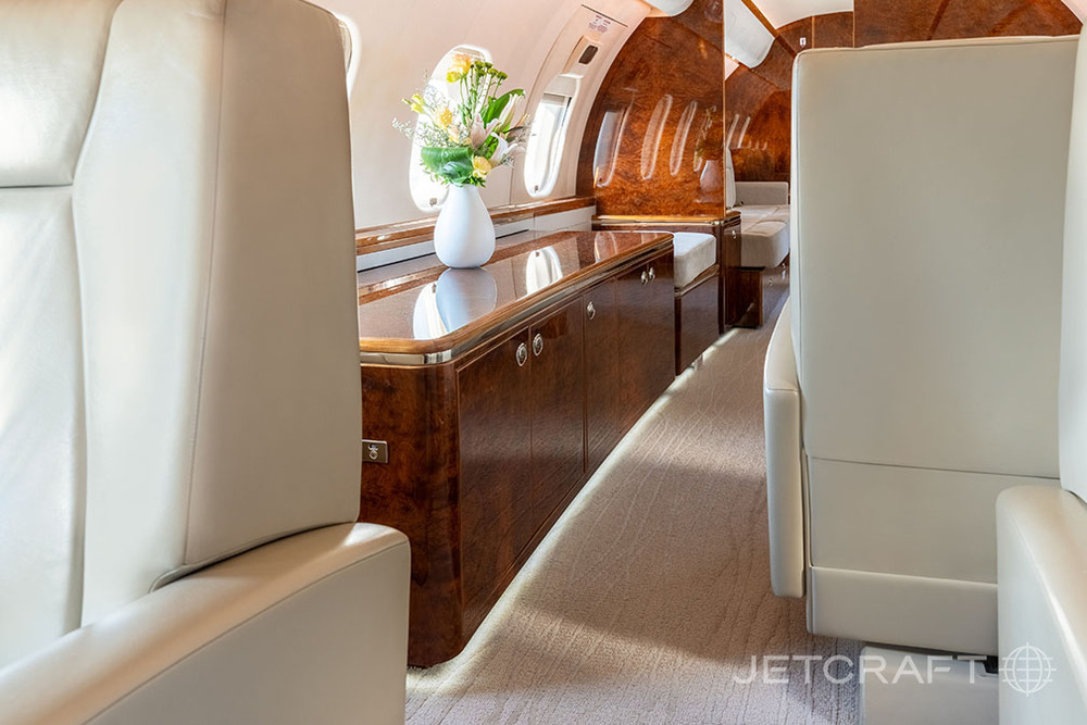 Global 5000 sn 9427_03090-HDR-Edit.jpg