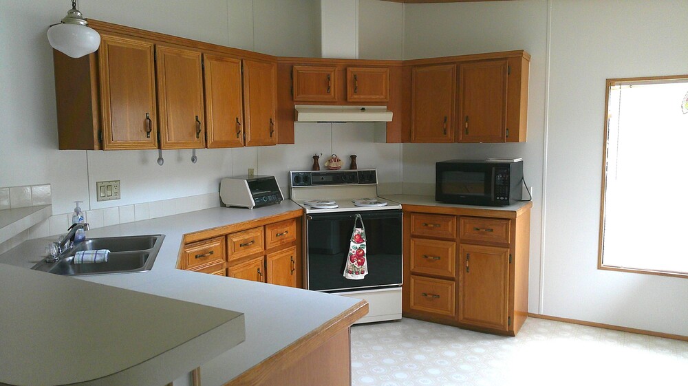 Lake Griffin Harbor Village