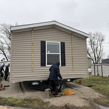 Thumbnail of mobile home