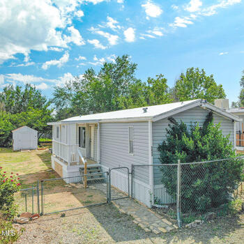 Thumbnail of mobile home