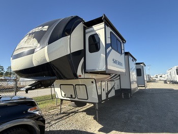 Thumbnail of RV
