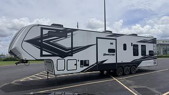 Thumbnail of RV