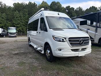 Thumbnail of RV