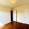 Mobile Home for Sale: 3 Bed 2 Bath 2011 Mobile Home