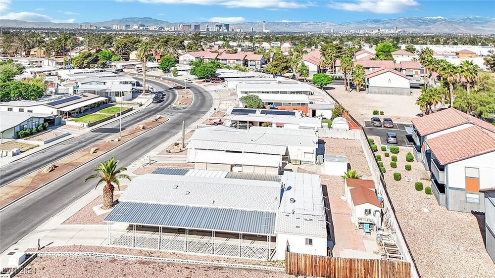 Photo of Mobile Home