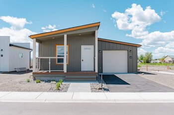 Thumbnail of mobile home