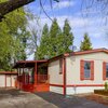 Mobile Home for Sale: Manufactured Home in Park, 1 Story,Double Wide Manufactured - Milwaukie, OR, Milwaukie, OR