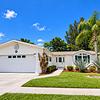 Mobile Home for Sale: 2 Bed 2 Bath 2004 Skyo