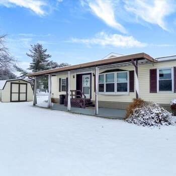 Thumbnail of mobile home